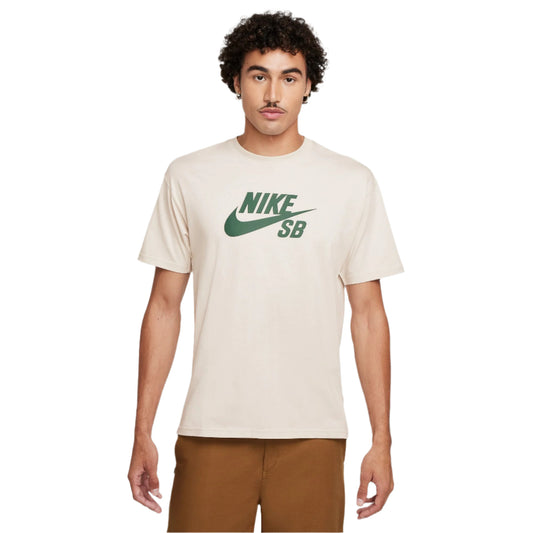 Camiseta de skate Nike SB con el logotipo para hombre en marrón madera de oregón claro