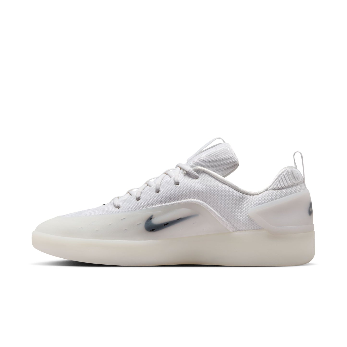 Nike SB Zoom Nyjah 4 White Black Shoes
