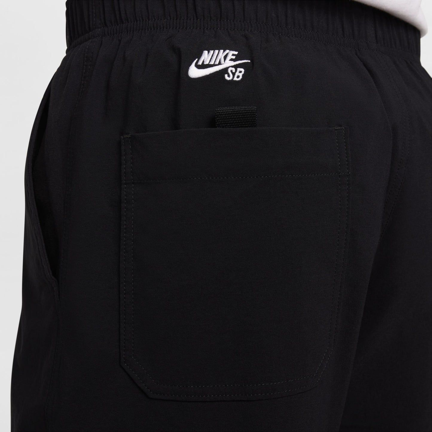 Nike SB Mens Kearny Nylon Skate Cargo Pants Black