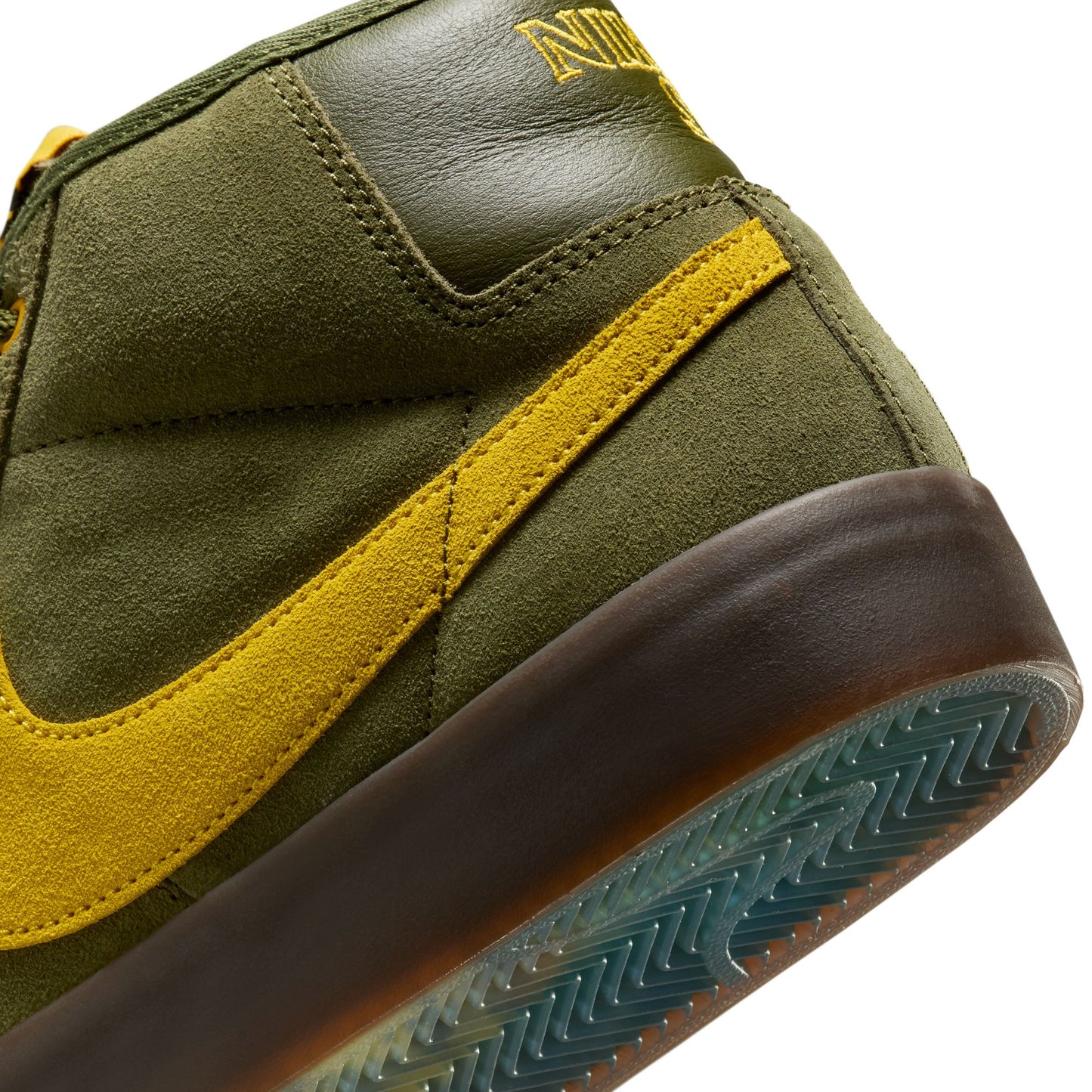 Nike SB Zoom Blazer Mid x Antihero Rough Green Amarillo Shoes