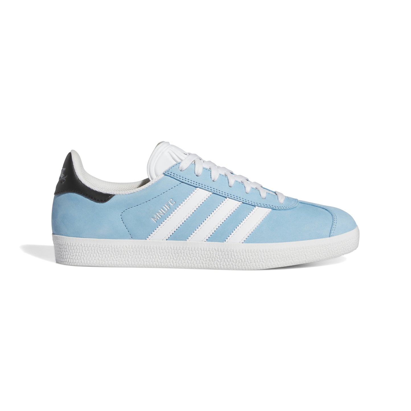 Zapatillas de skateboarding Adidas MNUFC x Familia Gazelle ADV Blanco Cristal Negro Carbono