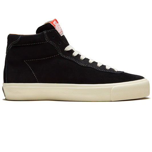 black and white high top skateboarding shoes