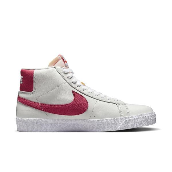 Zapatillas Nike SB Zoom Blazer Mid ISO blancas y remolacha