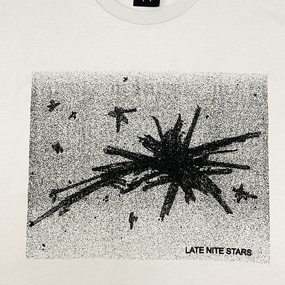 Camiseta Late Nite Stars, camiseta Starburst blanca