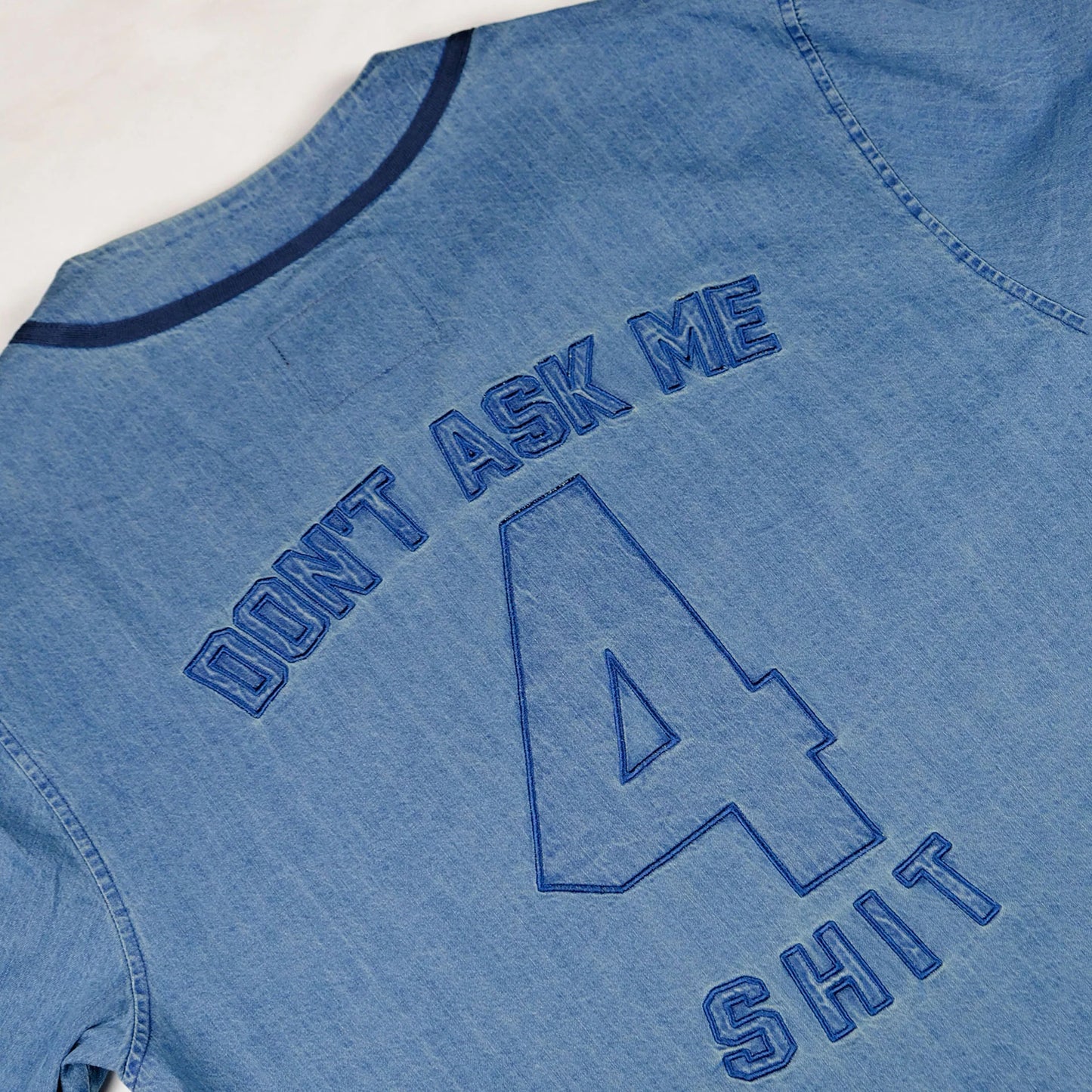 Camiseta de béisbol "No preguntes" de Snack Skateboards