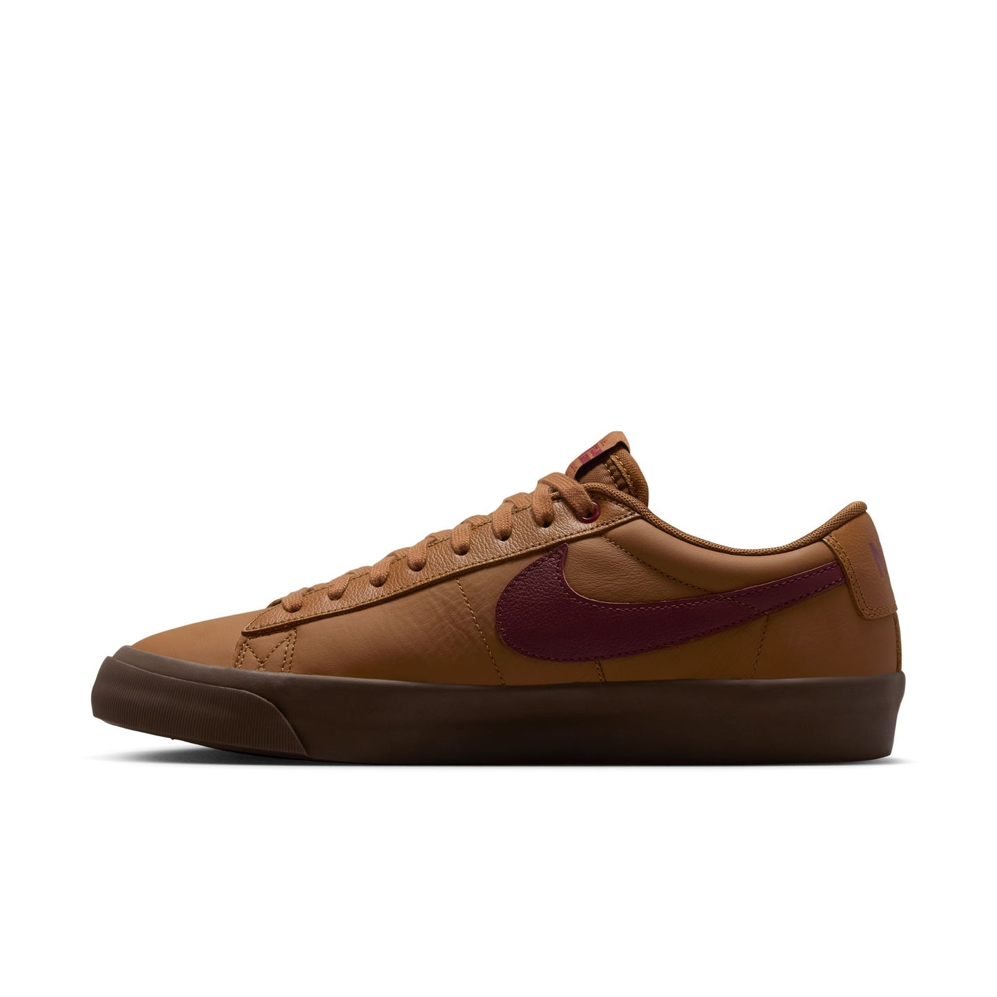 Nike SB Zoom Blazer Low Pro GT Light British Tan Dark Team Red Shoes
