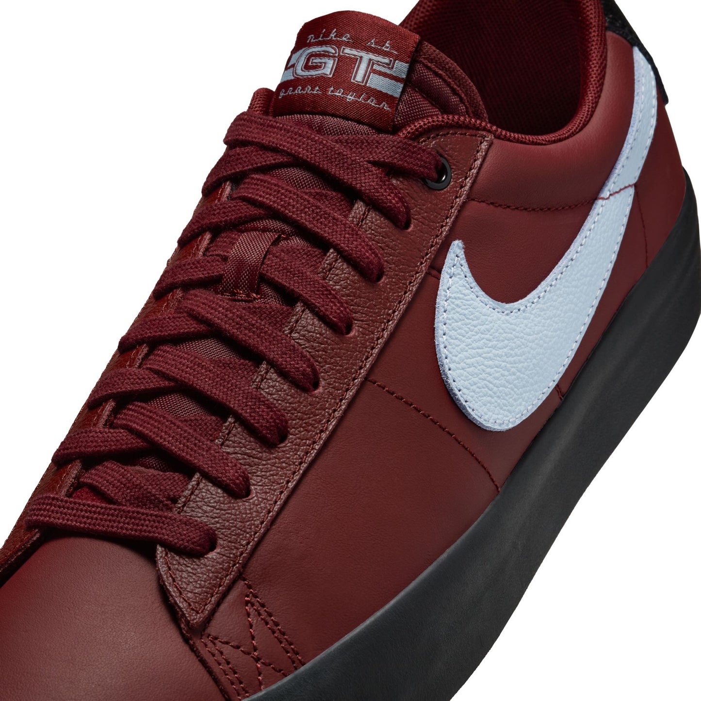 Nike SB Zoom Blazer Low Pro GT Dark Team Red Shoes