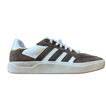 Load image into Gallery viewer, Adidas Skateboarding Tyshawn Low Shoes