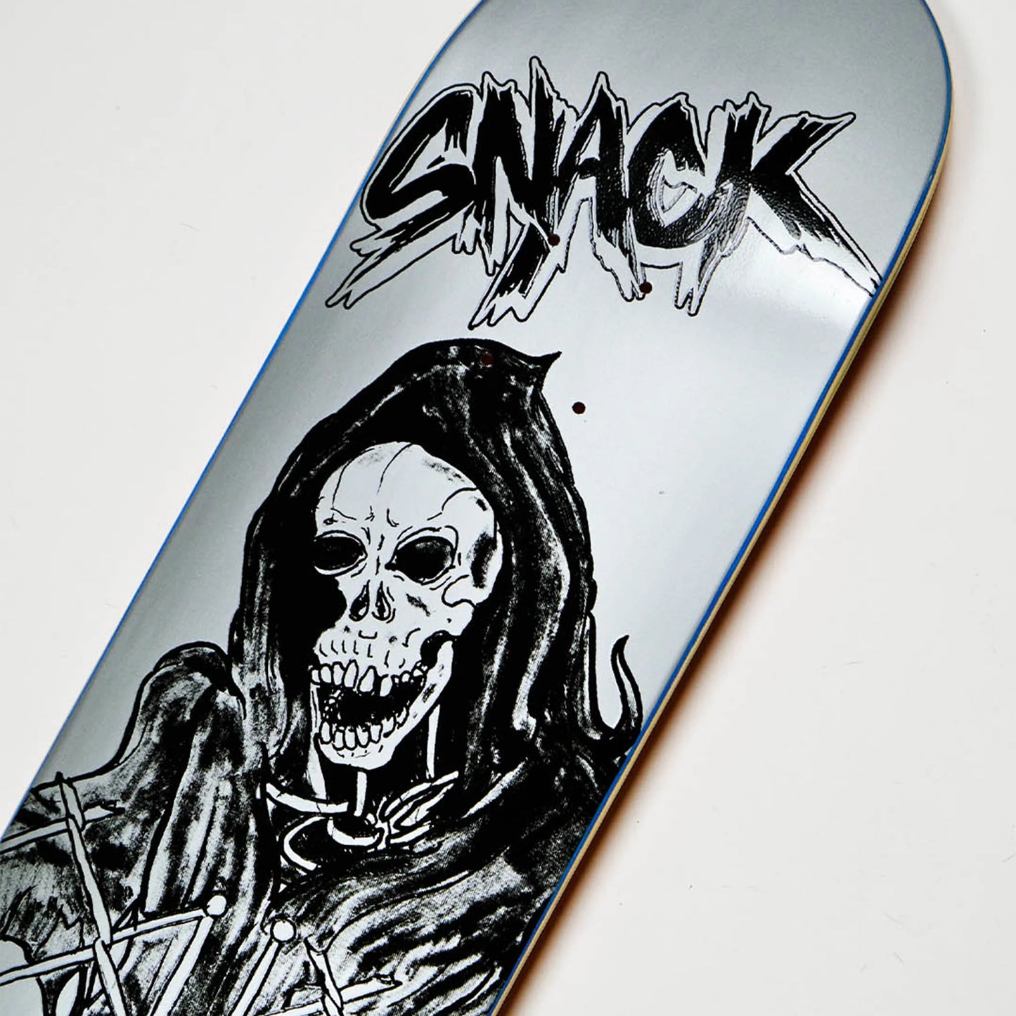 Tabla de skate Snack Chrome Face 8.5