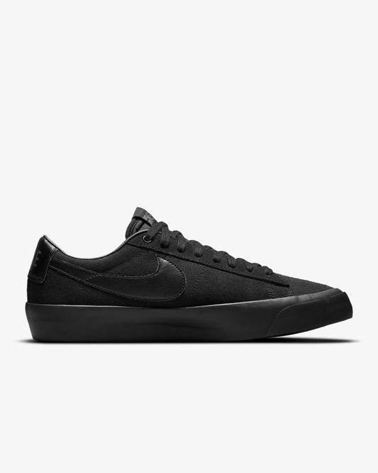 Nike SB Zoom Blazer Low Pro GT Shoes