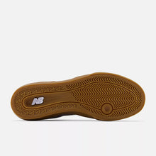 Load image into Gallery viewer, NEW BALANCE NUMERIC 272 SHOES - GREY/GUM